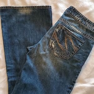 Silver Jeans. Aiko.Women's Sz. 28. Distres…